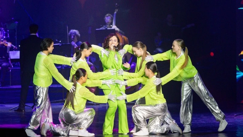 Шоу «Песня года по-сахалински» открыло лето 2024 года с 25 хитами островной музыки