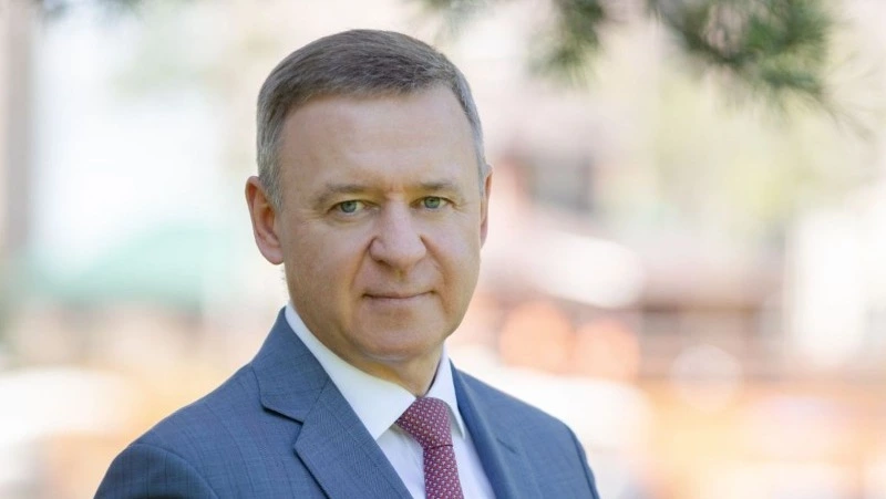 Сергей Надсадин поздравил бизнесменов Южно-Сахалинска с профессиональным праздником