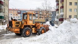 Управляющим компаниям выдали предостережения за плохую уборку снега в Южно-Сахалинске