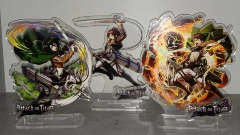 В сети ресторанов «Бургер Кинг» будут продавать фигурки героев «Атаки титанов»