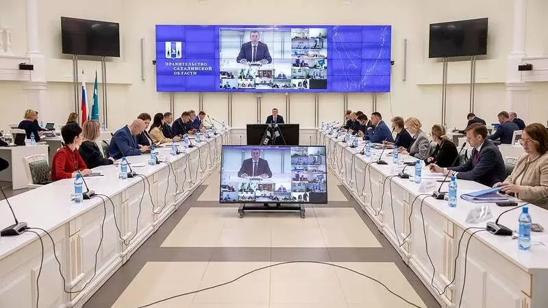 На Сахалине и Курилах запустили горячую линию по вопросам ЖКХ