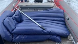 Матрас с отдыхающими унесло в море в Долинском районе