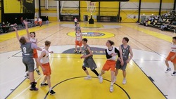 На базе «Восток» стартовало первенство области по баскетболу среди команд до 15 лет