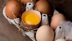 Яйца и мясо птицы привезут в планировочные районы Южно-Сахалинска в конце мая