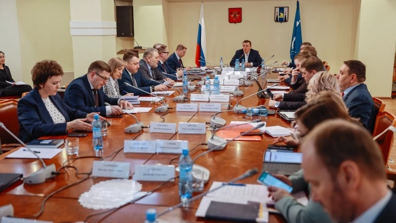 Жены и матери участников СВО получат подарки от губернатора к 8 Марта