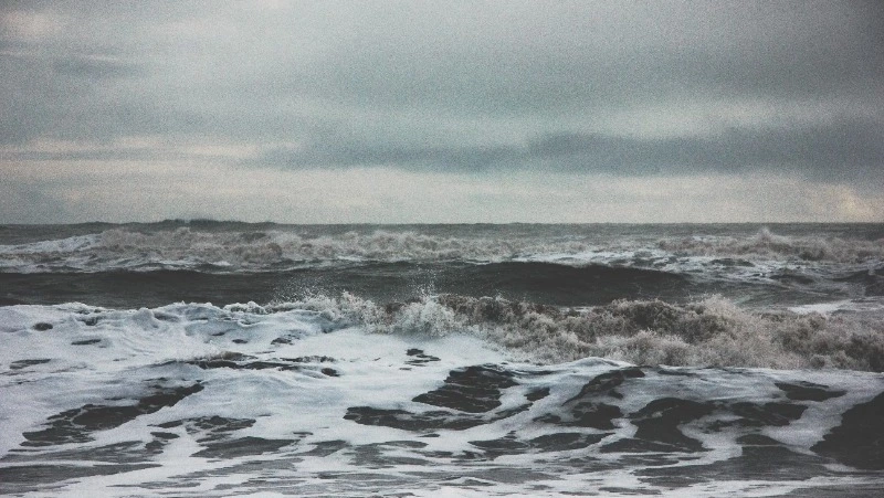 МЧС предупредило об опасном подъеме моря в Корсакове 10 апреля