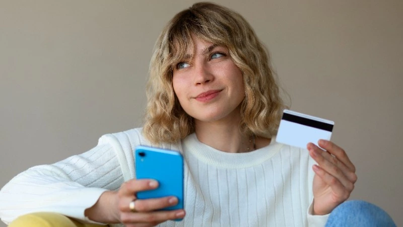 Специалисты выяснили, где сахалинцы тратят деньги чаще всего