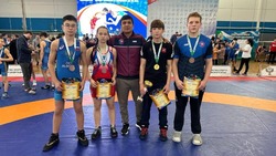 Борцы с Сахалина завоевали четыре медали первенства Дальнего Востока