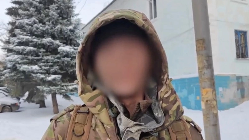 Боец привез рыбу из Ноглик сослуживцам на СВО после отпуска