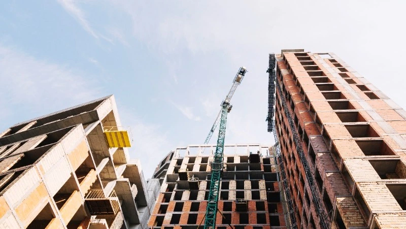 Компания «Сахалин-Инжиниринг», за которой числится миллиардный долг, передумала банкротиться