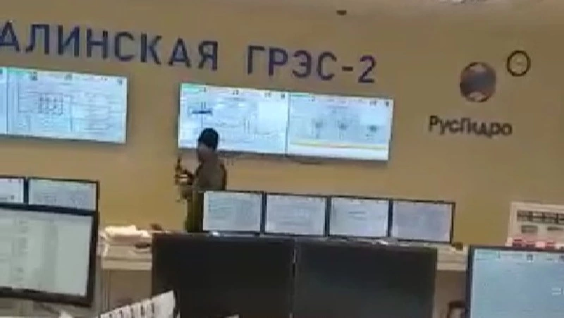 В «Сахалинэнерго» прокомментировали вирусную видеозапись со священником