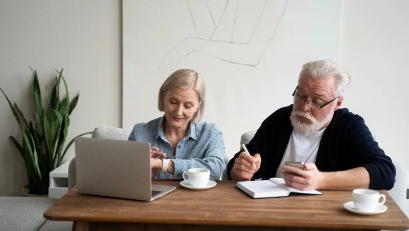 Аналитика ВТБ: пенсионеры выбирают пассивный доход