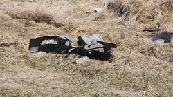 Водитель Toyota попал в больницу после вылета в кювет в Углегорском районе