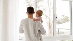 Отцовский капитал 2022: как получить, на что можно потратить