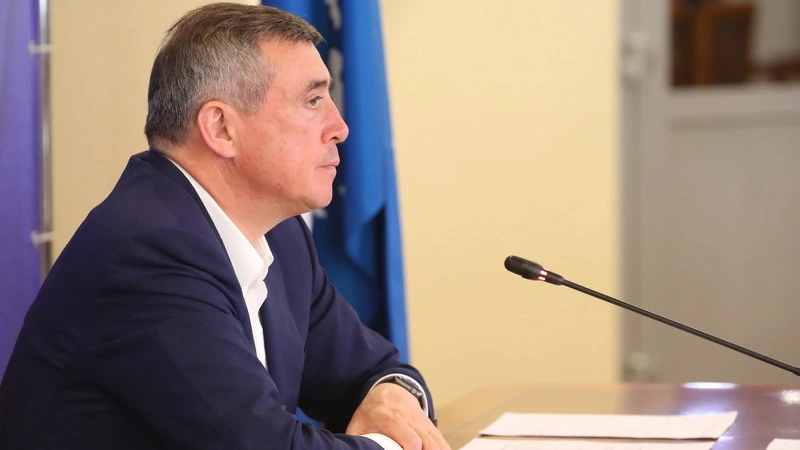 Лимаренко поручил вычерпать «Охотское море» на улице Криворучко и доложить ему об этом