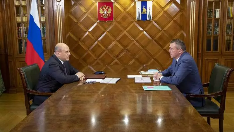 Лимаренко рассказал о новых рабочих местах, строительстве жилья и рейсах на материк