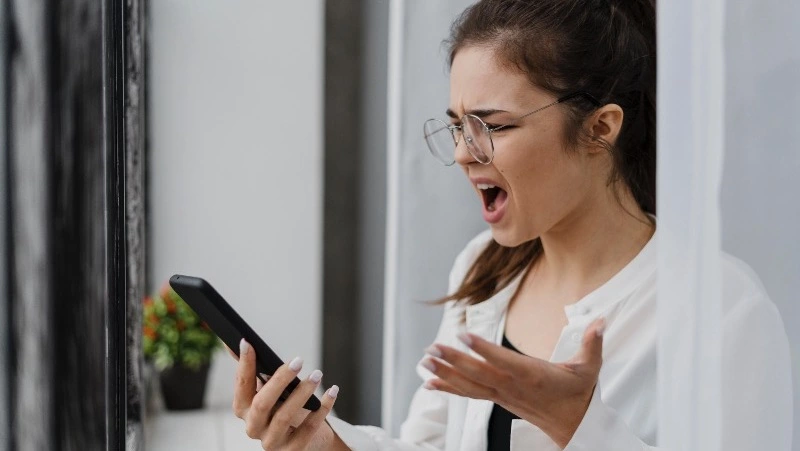 За нецензурную брань в интернете россиянам грозит крупный штраф