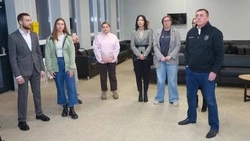 Валерий Лимаренко поддержал идею создать школу мам-блогеров для поддержки семей