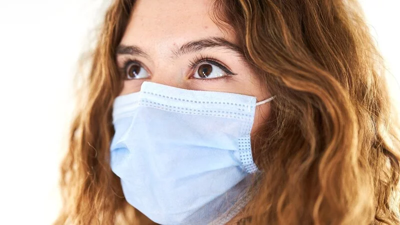 Условия массовой вакцинации от ковида изменил сахалинский Роспотребнадзор