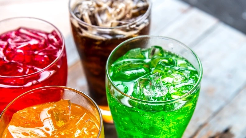 Эксперт рассказала о вреде сладких газировок