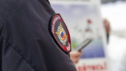 Молодые люди угнали снегоуборочную машину у знакомого в Поронайском районе 