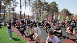 Более 200 человек открыли новый сезон «Здоровья от Анатолича» в Южно-Сахалинске