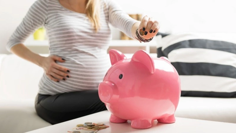 Госдума одобрила универсальное пособие для беременных и детей до 17 лет