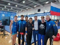 Сахалинские борцы получили четыре награды всероссийского турнира во Владивостоке