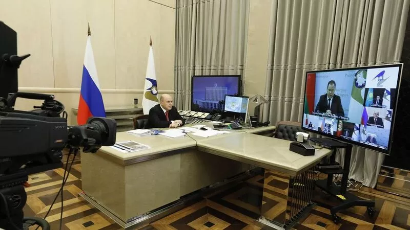 Мишустин обсудит Дальний Восток, ФНС разъяснила изменение закона, что случилось в России за ночь