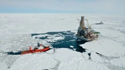 Сахалинский губернатор обсудил с руководством Shell и Exxon планы на будущее