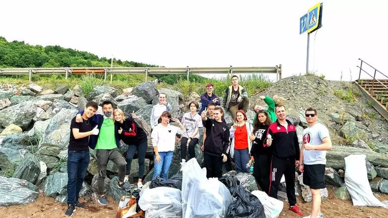 В Корсаковском районе прошла акция «Чистый берег»