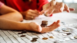 Житель Невельска задолжал собственному ребенку более 1 млн рублей алиментов 