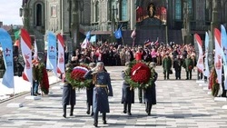 Сахалинцы приняли участие в церемонии открытия всероссийской акции «Вахта памяти» в Москве