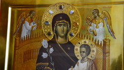 На Сахалин привезли икону «Неувядаемый Цвет»