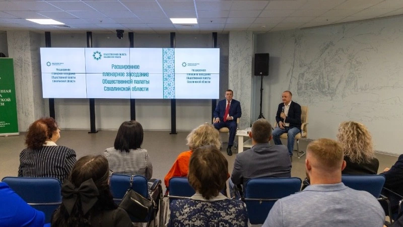 Валерий Лимаренко обсудил с общественниками вопросы реабилитации участников СВО и поддержки их семей