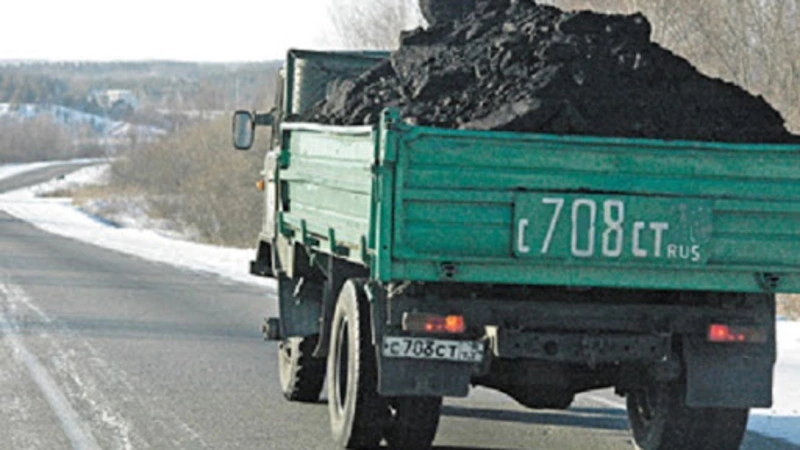 КамАЗы с углем будут пылить на углегорских дорогах минимум до марта 2022 года