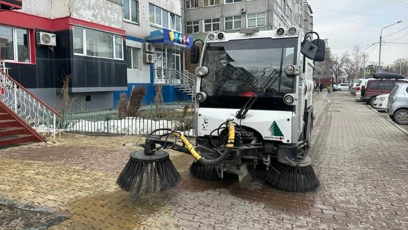 Четыре улицы приведут в порядок в Южно-Сахалинске 24 марта