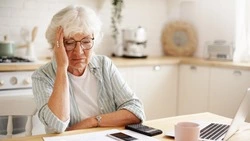 Прокуратура заставила ПФР компенсировать проезд сахалинской пенсионерке 