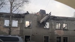 Южносахалинцы пожаловались на опасный снос заброшенного здания