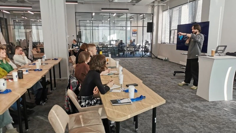 Южно-Сахалинск стал площадкой проведения Всероссийской зимней научной школы «Плавучего университета»