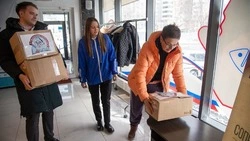 Ученики Восточной гимназии в Южно-Сахалинске собрали посылки для бойцов СВО