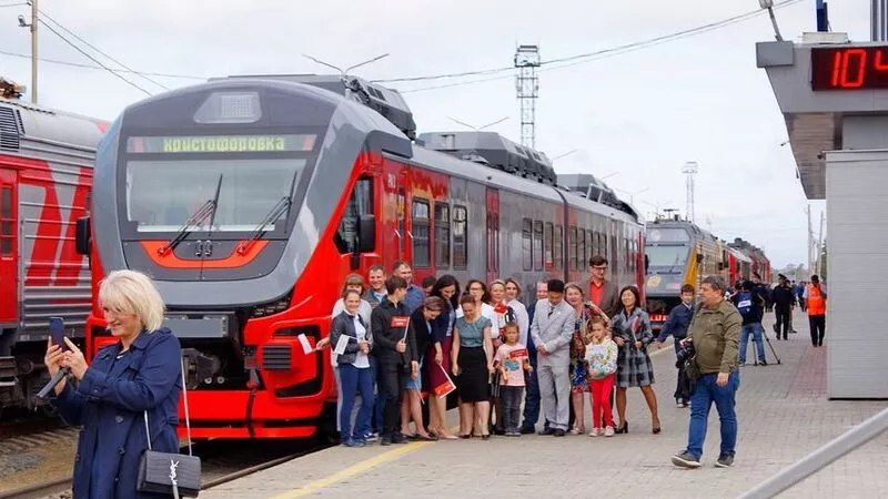 Сахалинцы массово хотят арендовать рельсобусы на дни рождения и пикники