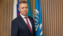 Мэр Южно-Сахалинска присоединился к поздравлениям горожан с Днем защитника Отечества