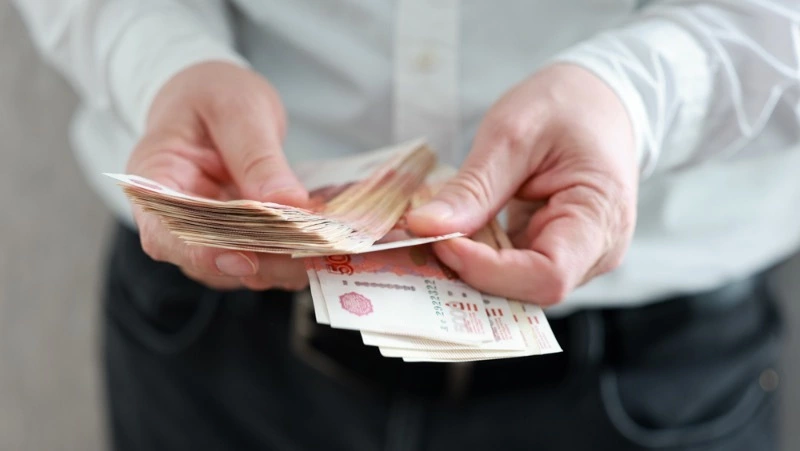 Новак: инфляция в России к концу 2025 года составит порядка 6%