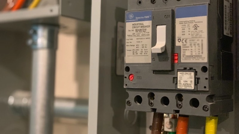 Аварийное отключение электричества произошло в Южно-Сахалинске 22 февраля