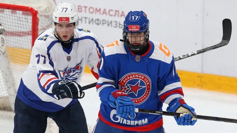 «Сахалинские Акулы» начали чемпионат МХЛ с поражения