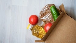 Полукопченая колбаса и шоколад пополнили паек росгвардейцев на Дальнем Востоке