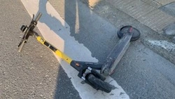 Девочка на самокате угодила под колеса автомобиля в Дальнем 