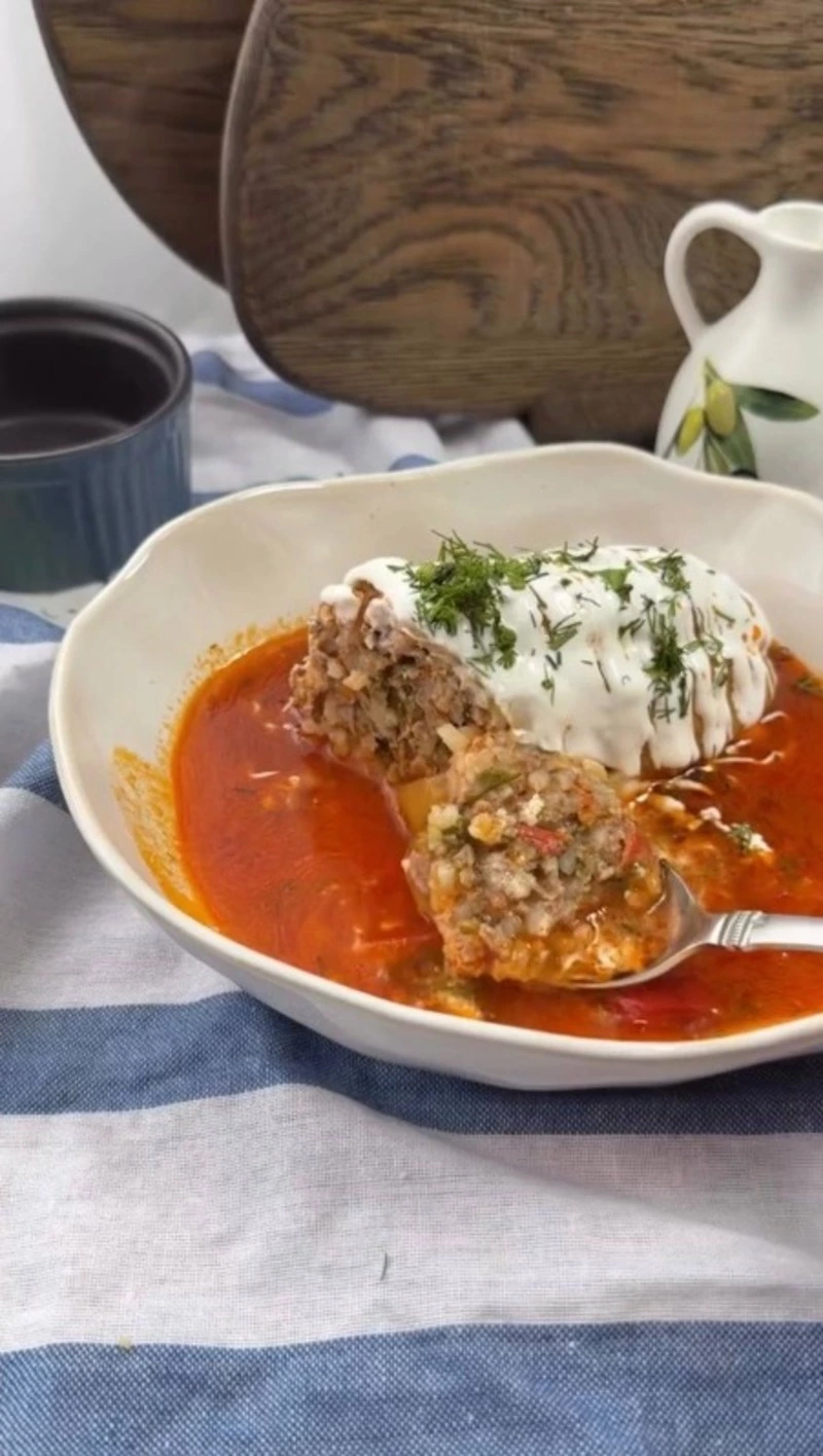 Сахалинский фуд-блогер поделилась простым рецептом фаршированных перцев 