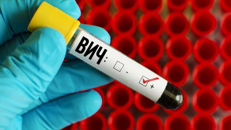 Сахалинец наградил 16-летнюю девочку ВИЧ-инфекцией